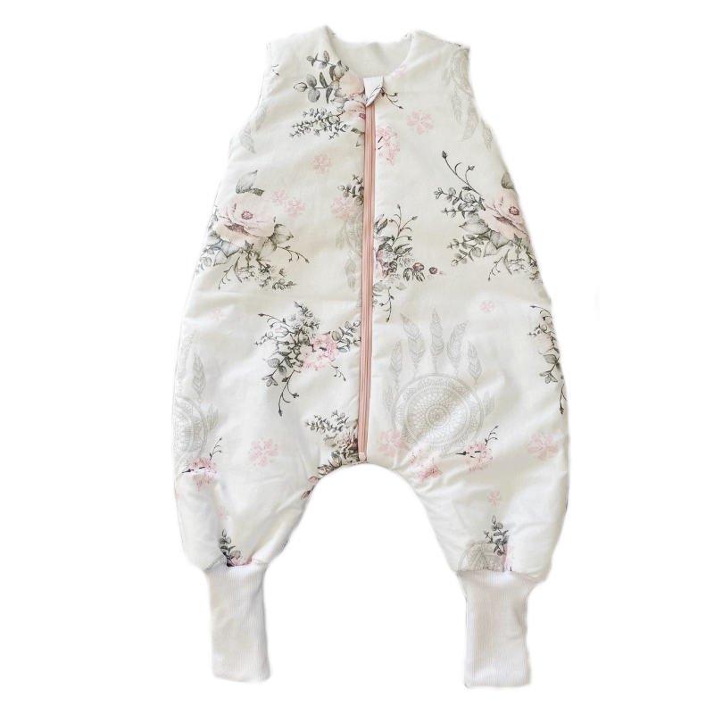 Sovpåse med ben Drömfångare Blommor från ZUZU Studio – ärmlös design med rosa dragkedja, drömfångare och blommor på vit OEKO-TEX-certifierad bomull